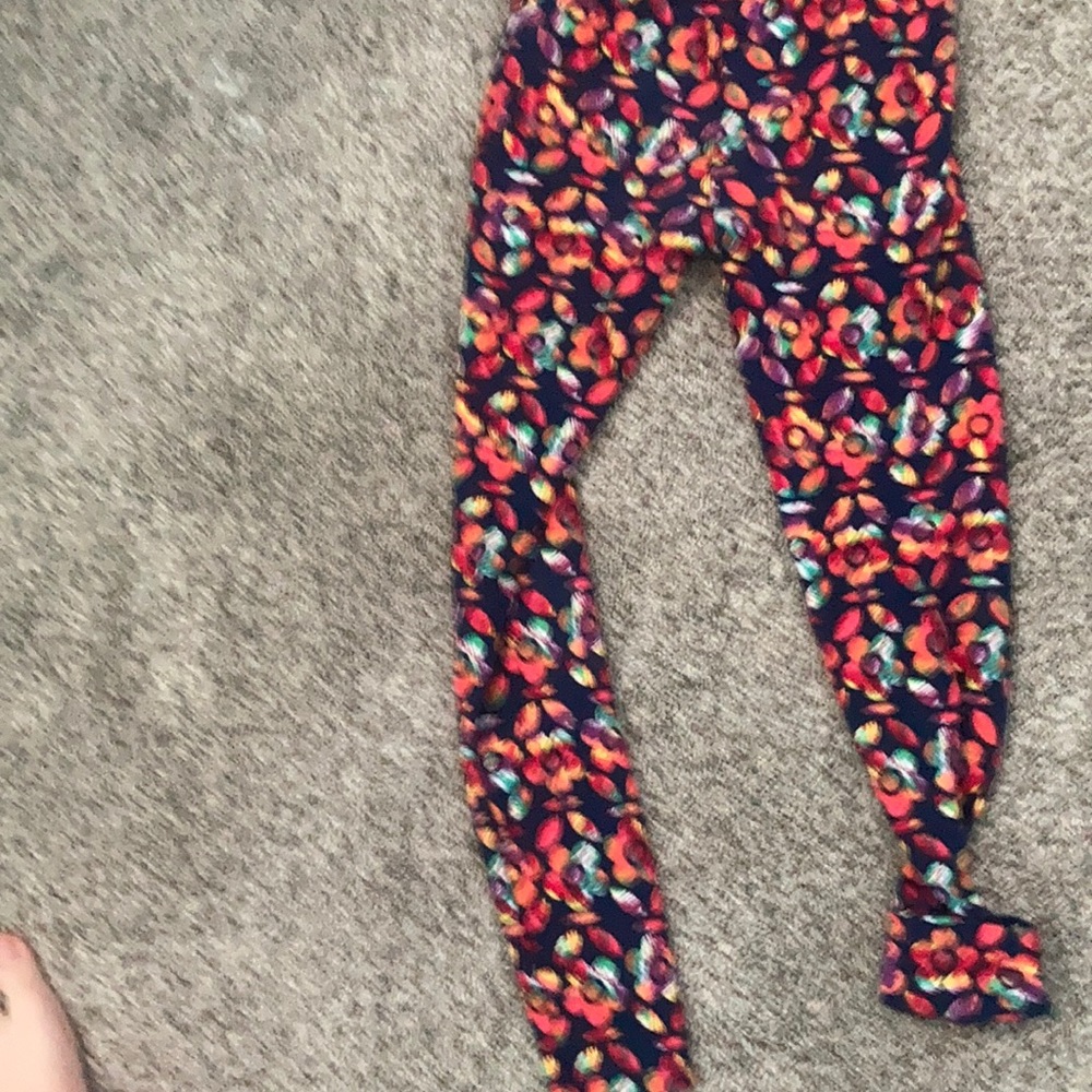 Lula roe flower 🌸 leggings - Picture 2 of 6